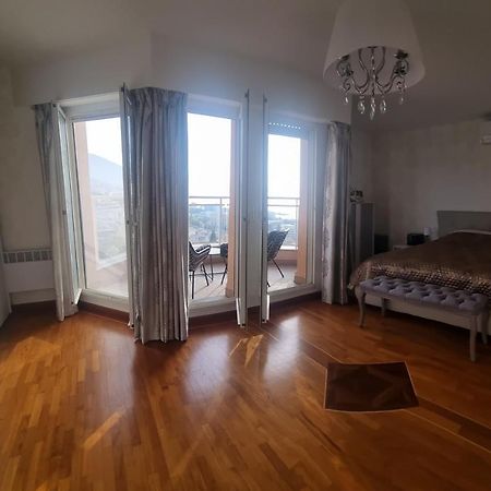 Dernier Etage D'Une Maison Roquebrune-Cap-Martin Bagian luar foto
