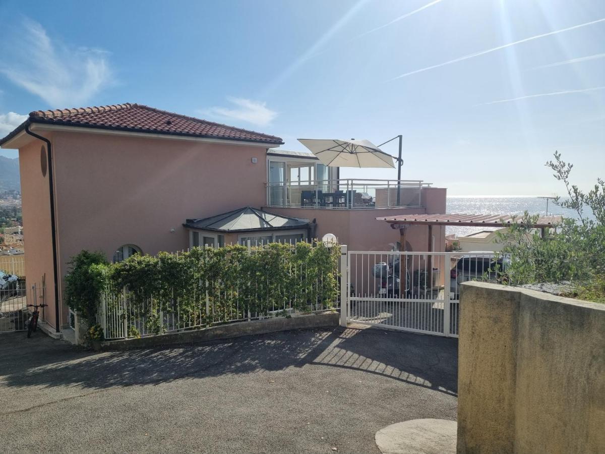 Dernier Etage D'Une Maison Roquebrune-Cap-Martin Bagian luar foto
